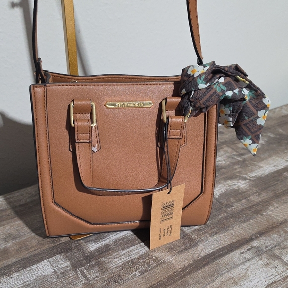 Steve Madden Handbags - Steve Madden Tan Women's Bag